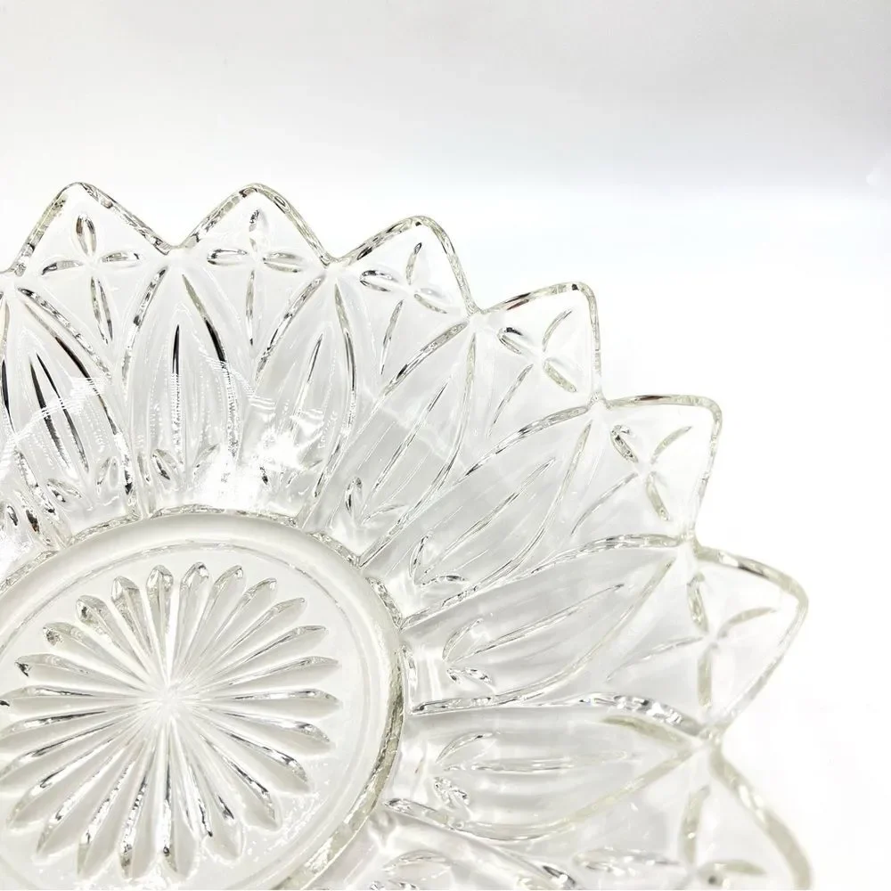 Vintage Federal Cut Glass Dish Bowl Sun Flower Sunflower Petal Starburst Pattern